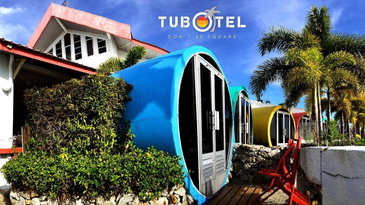 Tubotel Pantai Cenang  Bagian luar foto