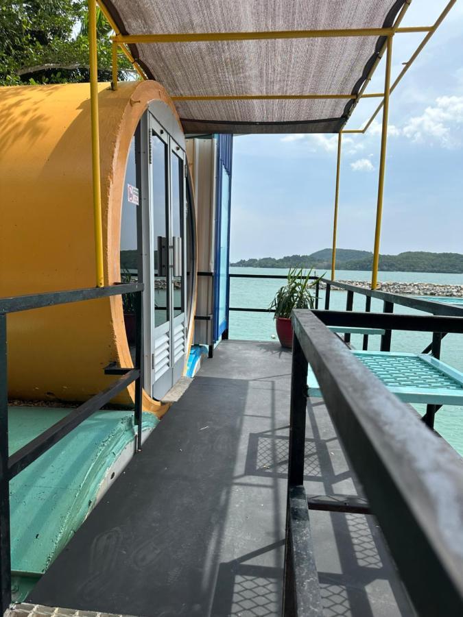 Tubotel Pantai Cenang  Bagian luar foto