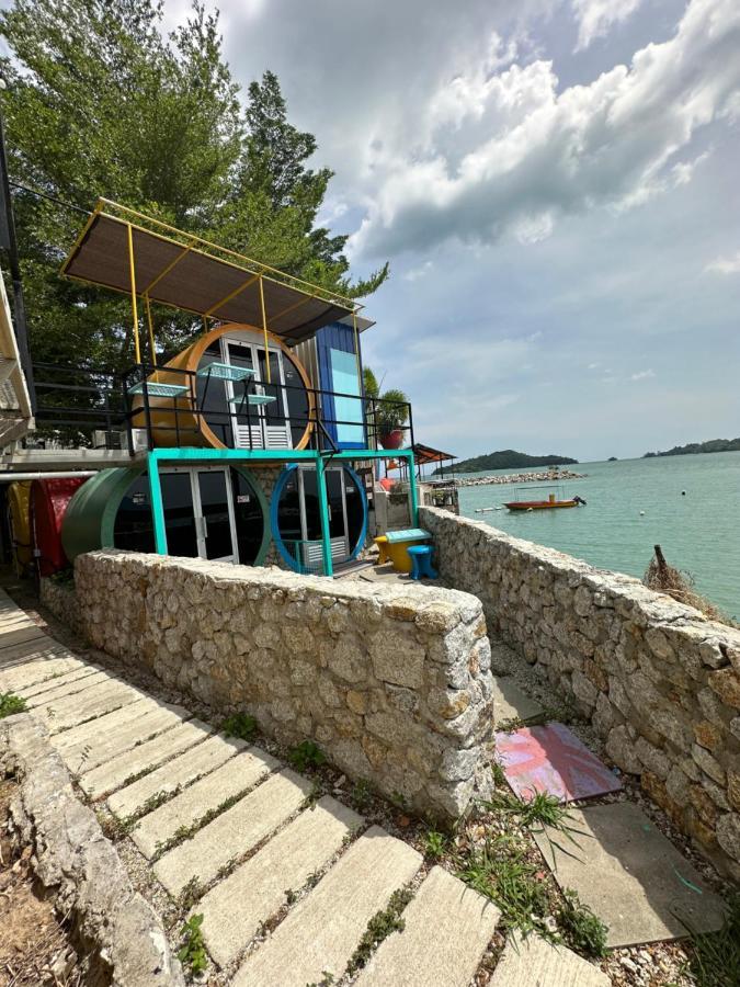 Tubotel Pantai Cenang  Bagian luar foto
