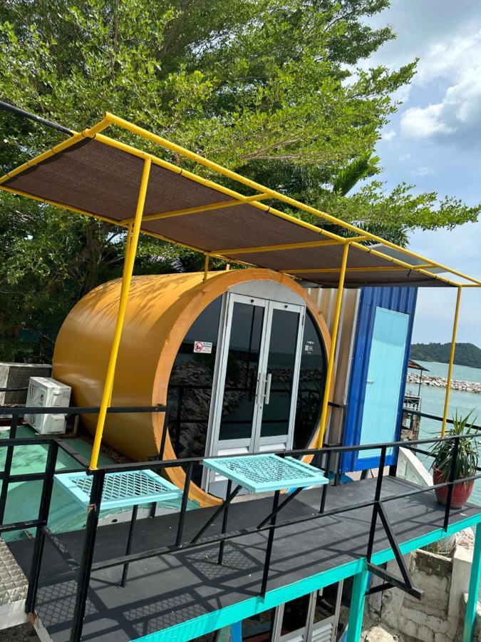 Tubotel Pantai Cenang  Bagian luar foto